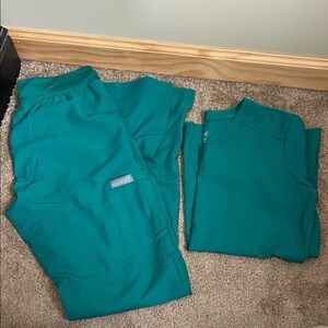 Med Couture Teal Green Scrub Set